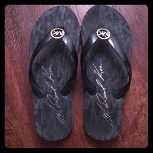 MICHAEL KORS SANDALS